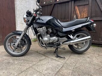 Suzuki GSX 1100G