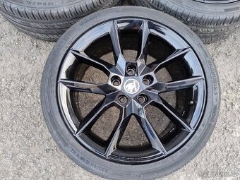 Letní sada org. Škoda GEMINI 18" - 5x112 - 225/40/18