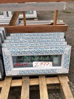 Prodám plastové okno 90x41 sklopné