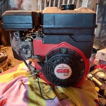 Motor Mitsubishi