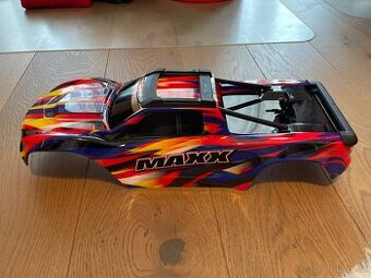 Traxxas Maxx karosérie - 1