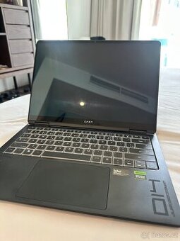 HP OMEN Transcend 14, RTX 4060, 32Gb RAM, i9, OLED