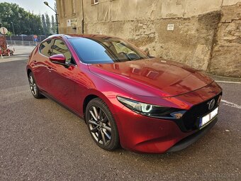 MAZDA 3 2,0 132kw, 12/2019, 38t.km, HUD, navi, keyless, 18"