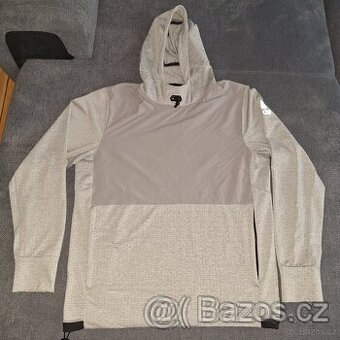 Ina Adidas M