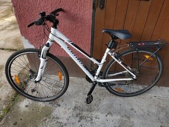 Dámské trekové kolo Specialized