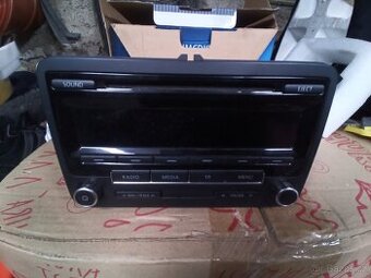 Autorádio VW Touran 2010-2015