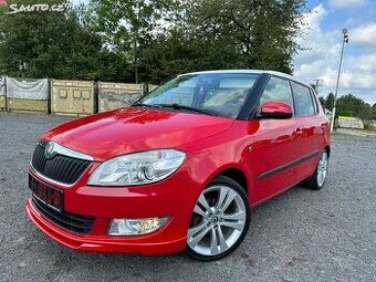 🚗 Prodám Škoda Fabia II Sport 1.2 TSI 63 kW – r. 2011, červ