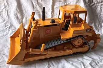 Bruder CAT buldozer