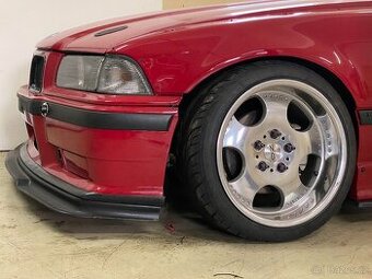 PREDAM kola OZ Racing Ceres R17 BMW 5x120