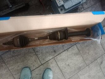Pravá poloosa VWT5 2,5TDi