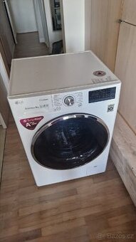 Pračka LG direct drive 9 kg