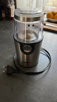 Elektrický mlýnek na kávu