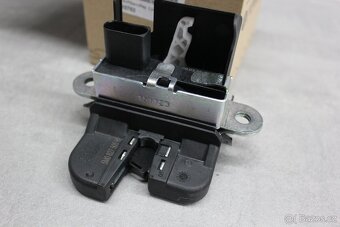 Originální Zámek pátých dveří Golf 6 5M0 827 505H