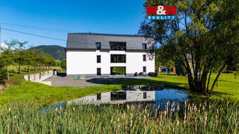 Prodej rodinného domu, 800 m², Lichnov - 1