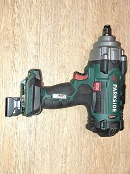 Aku rázový utahovák na kola auta PASSK 20-Li C4