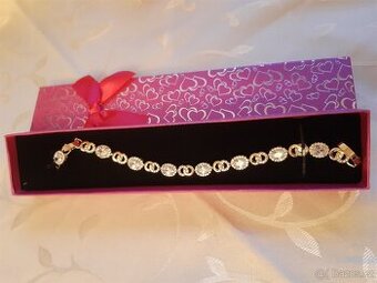 Luxusní pozlacené náramky