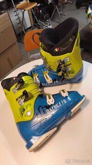 sjezdove lyže 136cm Head 140cm Elan a lyžáky přeskáče