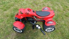 Šlapací čtyřkolka Pirate červená, traktor ROLLYTRAC