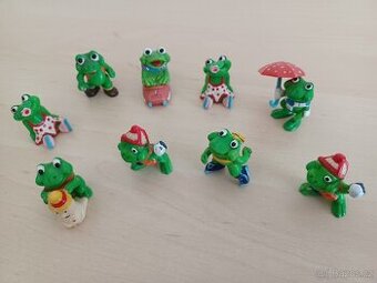 figurky z kinder vajec - sada žabek