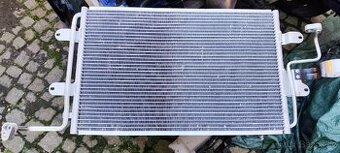 Prodám na Seat Leon 1 M  1.9 tdi chladic klimatizace