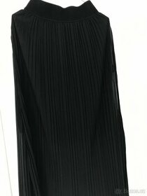 Plisovaná sukně černá - 1