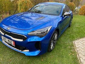 KIA STINGER GT-LINE 4x4 - 1