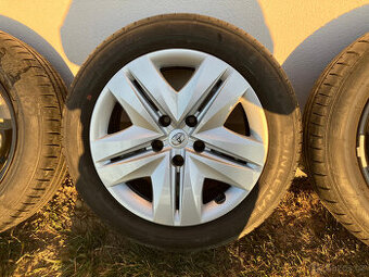 Originál Toyota Corolla plechové 16, TPMS, poklice. 5x114.3