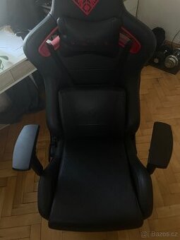HP OMEN HERNI KŘESLO