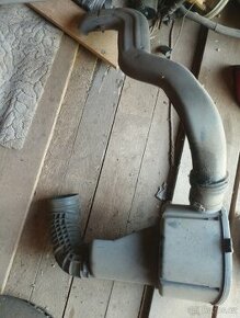 Box vzduchového filtru SAAB 9-5