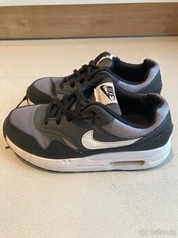 Chlapecké kecky Nike vel 35 - 1