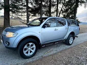 Mitsubishi L200 2.5 D-iD 131KW superselect