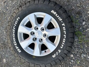 Prodám 5ks terenich org.pneu BFGoodrich Mud Terrain T/A