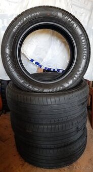Letní pneumatiky 4ks KUMHO 205/60 R16 92V ECSTA PS71