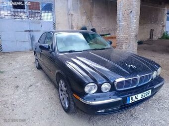 Jaguar XJ8 na LPG