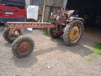 Traktor RS 09