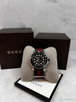 Pánské Hodinky Gucci model Dive 45mm