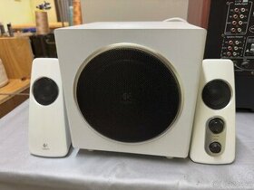 Logitech 2.1