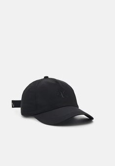 Calvin Klein  kšiltovka 

600 Kč

600