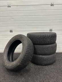 Zimní pneu 195/60 R15 Nokian