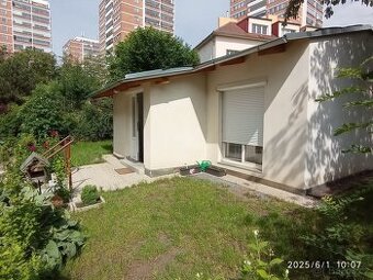 BEZ PROVIZE RK. Pronajmu atelier 1kk Praha Vršovice