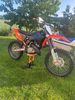 Ktm 125 2009 výměna