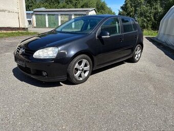 Golf 5 2.0 FSIi