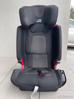 Autosedačka Britax Römer Advansafix IV R Air Black