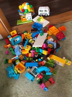Lego duplo několik sad