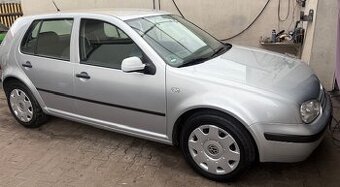 VW GOLF IV 1.4i 16v 11/2001 188t..km klimatizace
