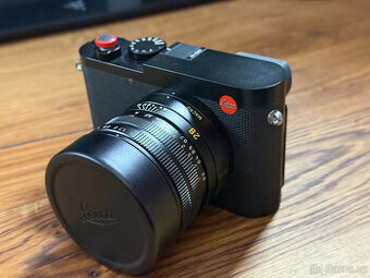 Fotoaparát Leica Q3 60,3 MP černý + sada příslušenství + pro
