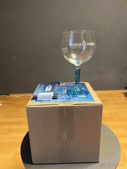 Bombay Sapphire Gin sklenice 4x + 10 stojánků