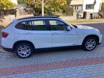 BMW X1 18D XDRIVE automat