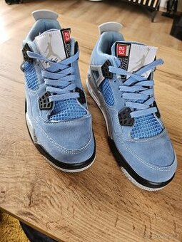 Nike Air Jordan 4 University blue