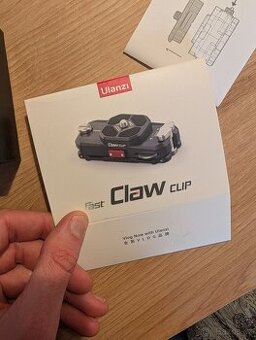 Rychloupínací spona Ulanzi Claw pro foťák